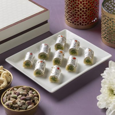 Kaju & Pista Roll