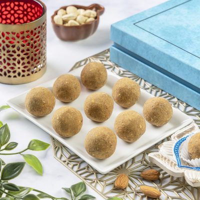 Roasted Chana Laddu